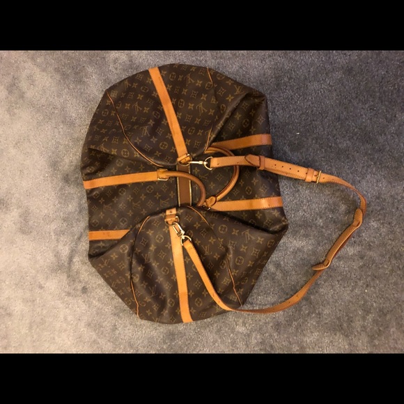 Louis Vuitton Luggage - Picture 4 of 4